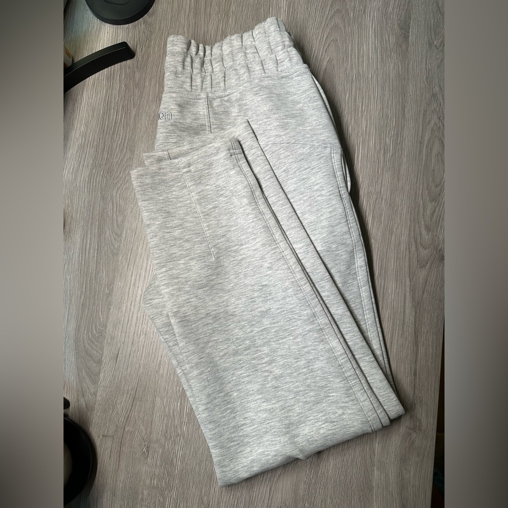 Lululemon soft ambition high rise cropped jogger